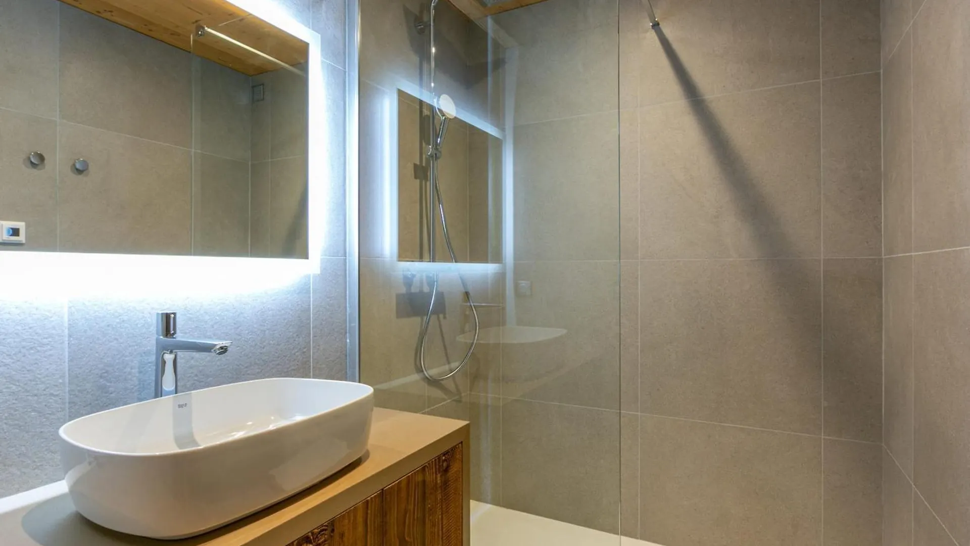 Appartement Haut De Gamme, 4 Pers, Wifi - Fr-1-694-370 Val-dʼIsère 0*,  Francie
